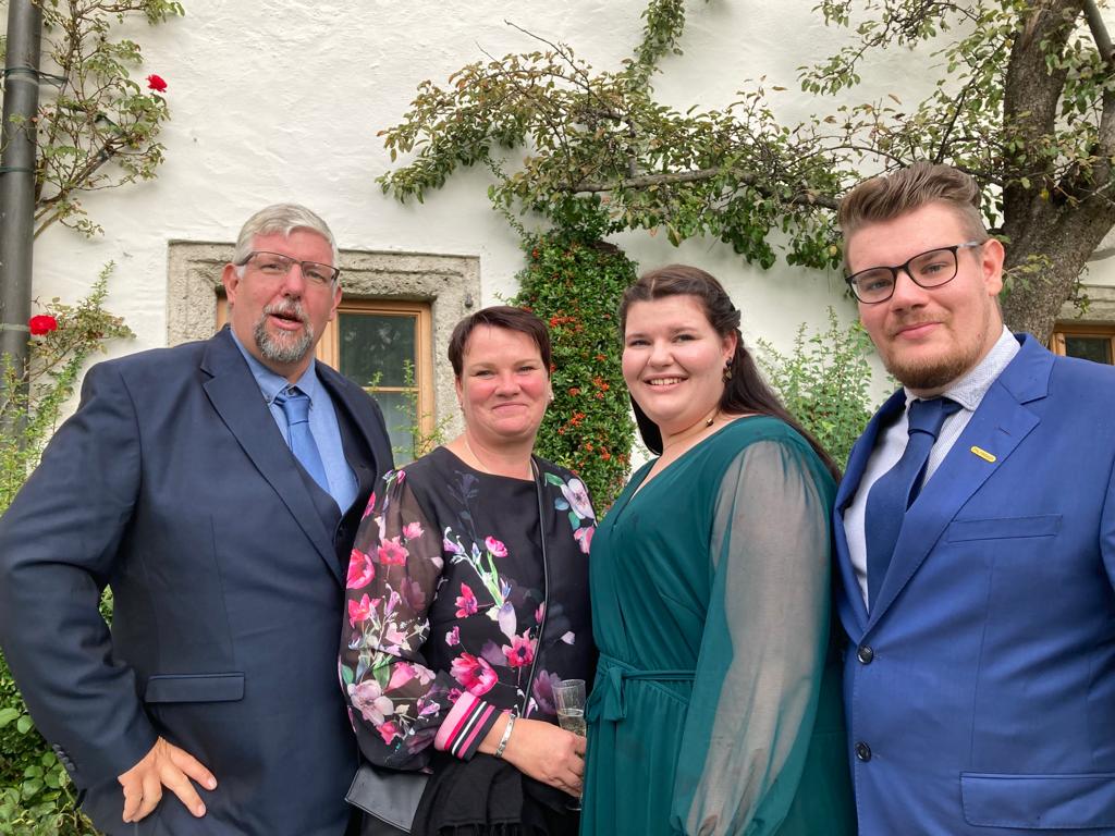 fbf124fd-e15d-4675-bce8-b41a3e9806c7