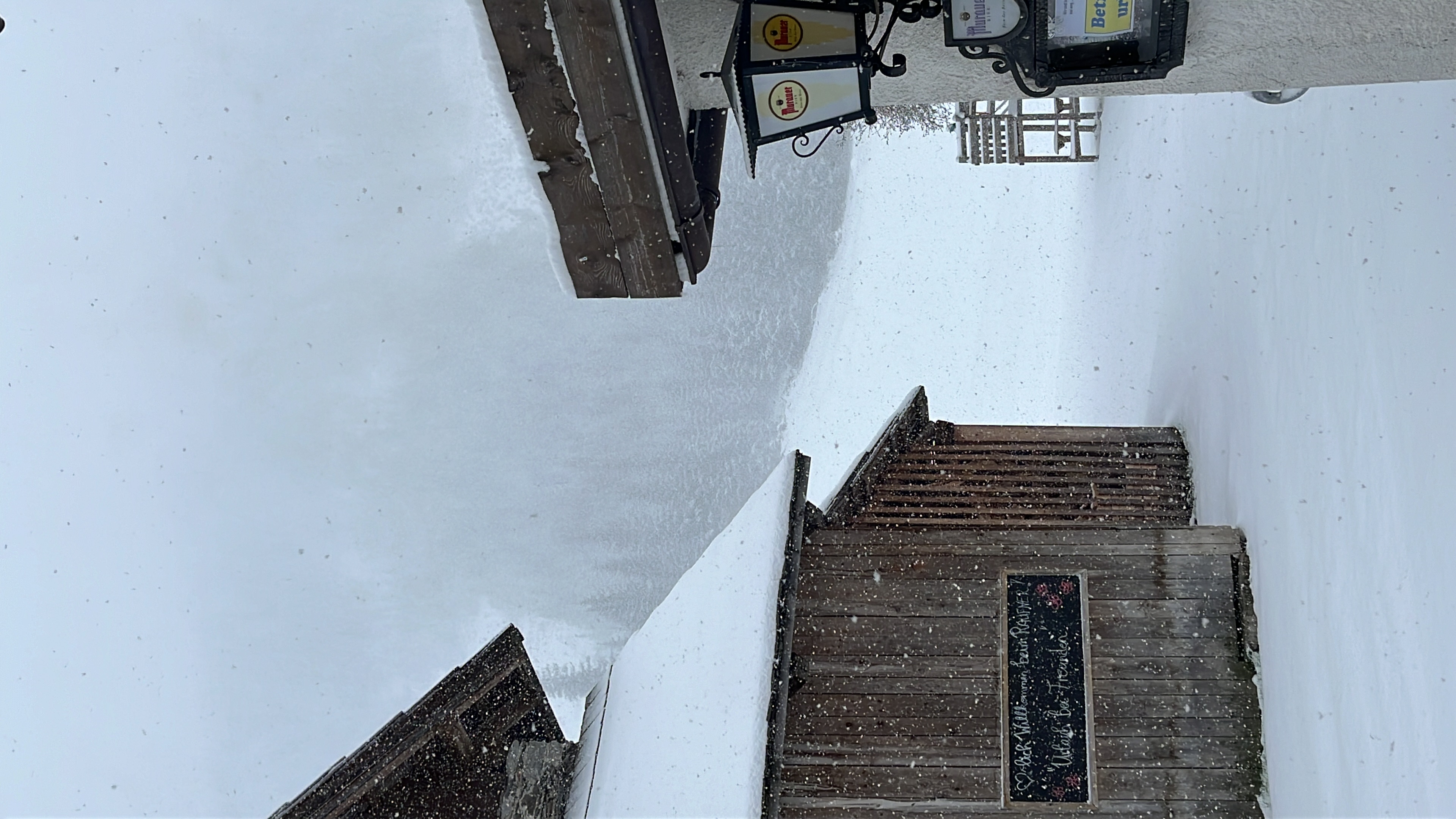 E6CB3853-008E-482D-9DF6-159F2023080C